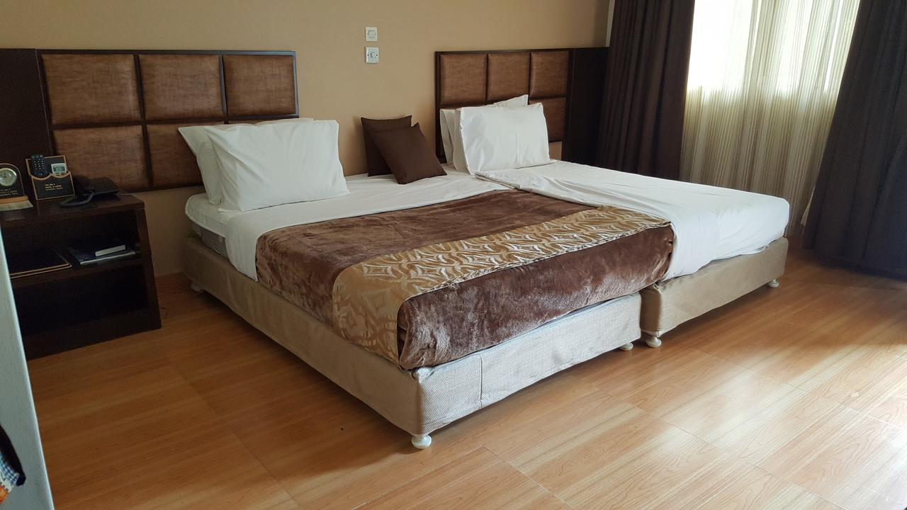 The Big 5 Hotel, Lodge & Camp Lubumbashi Exterior foto